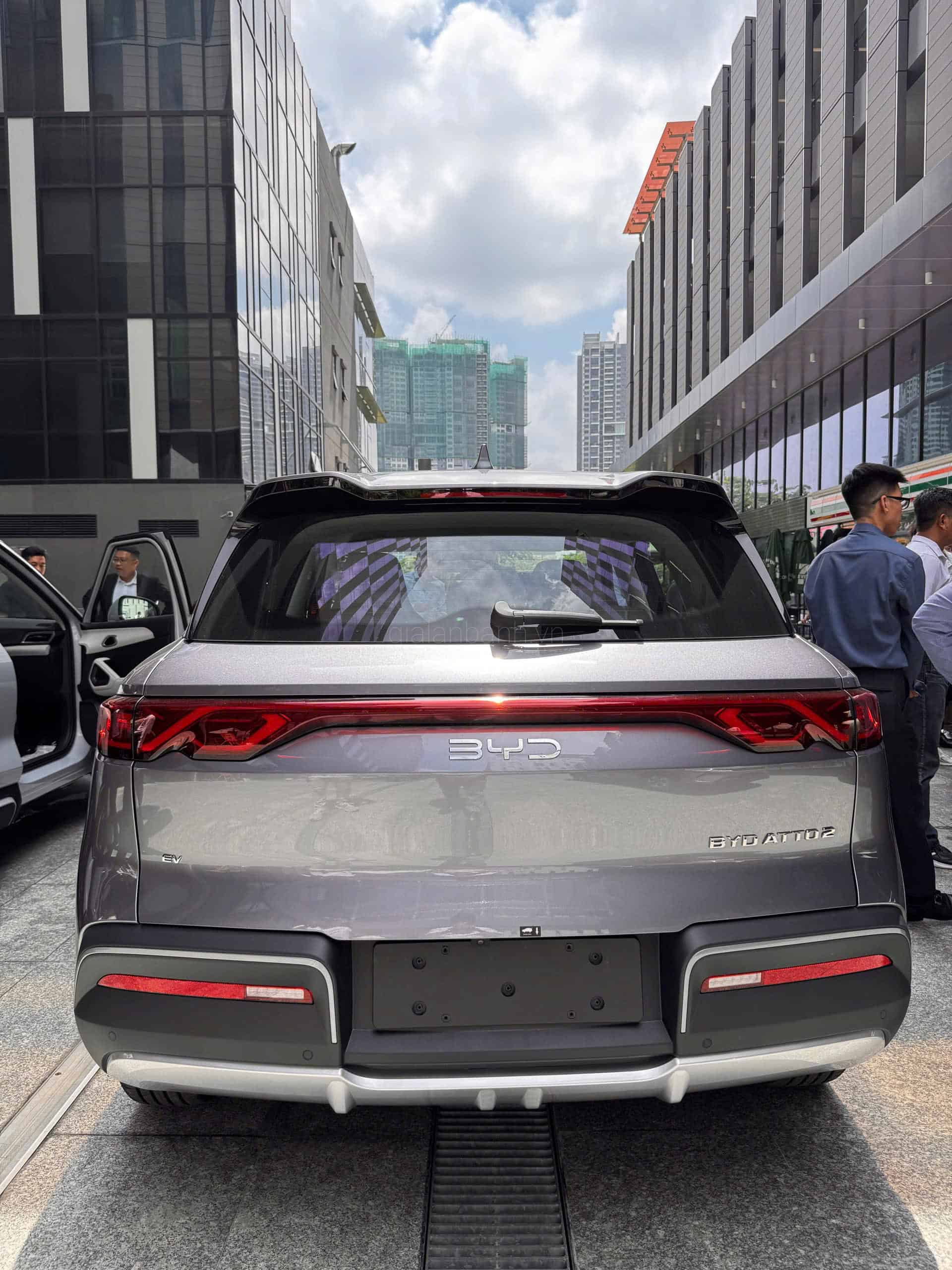 Đuôi xe byd atto 2