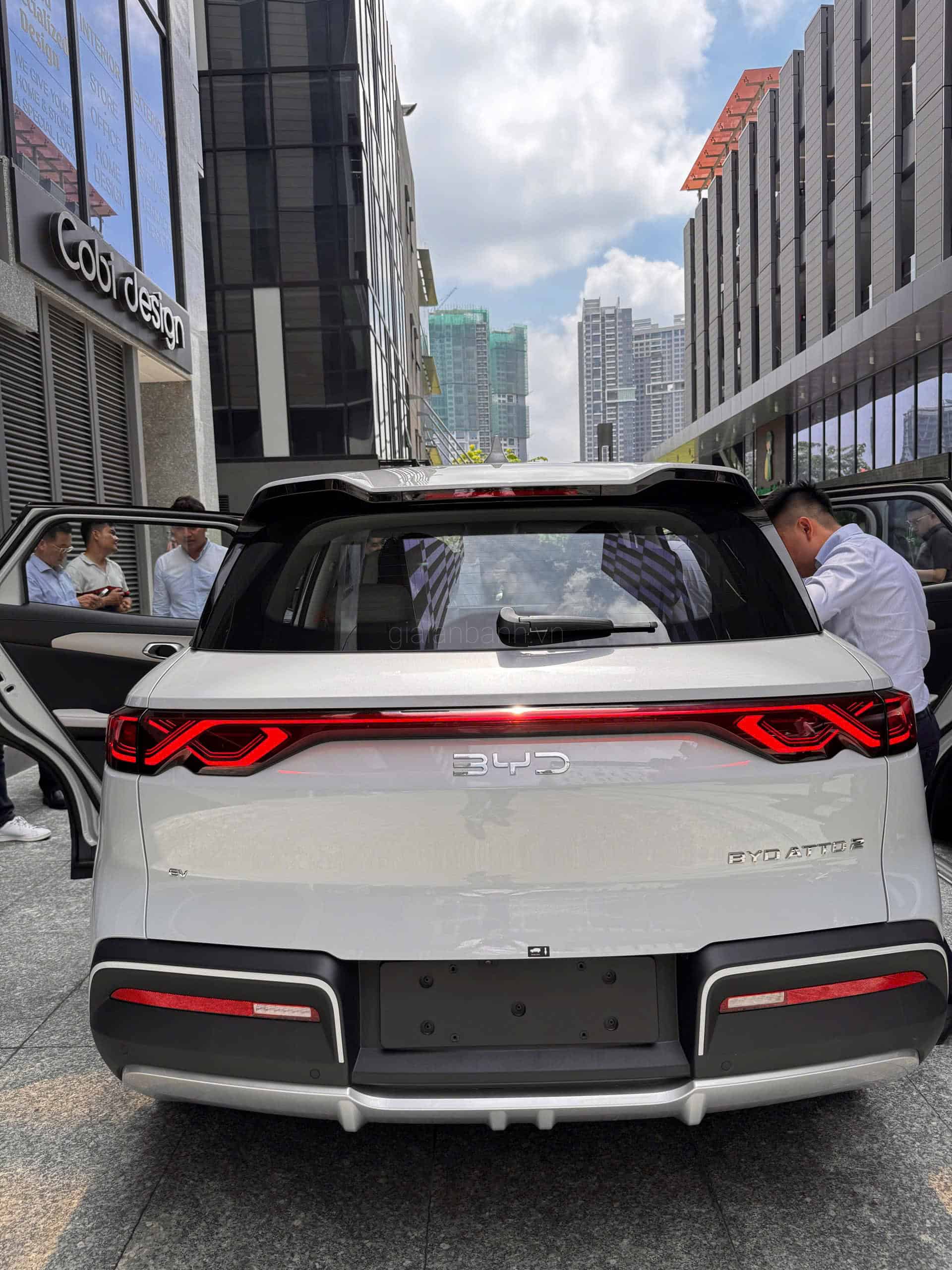 Đuôi xe byd atto 2